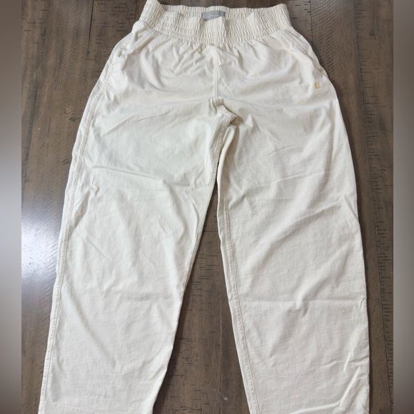 Everlane Organic Cotton White Wide-Leg Pants - Picture 11 of 11